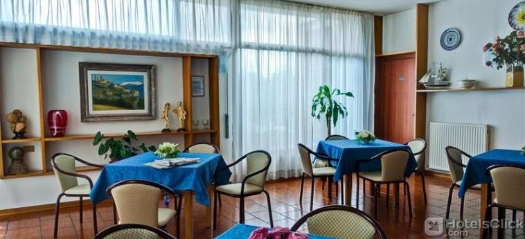Hotel Michelangelo Palace & Spa Терни Экстерьер фото